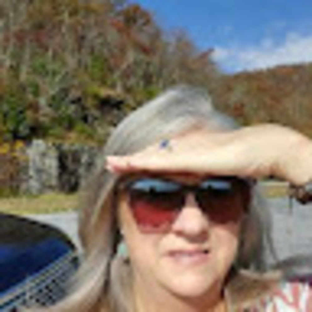 Meet your Posher, Kay